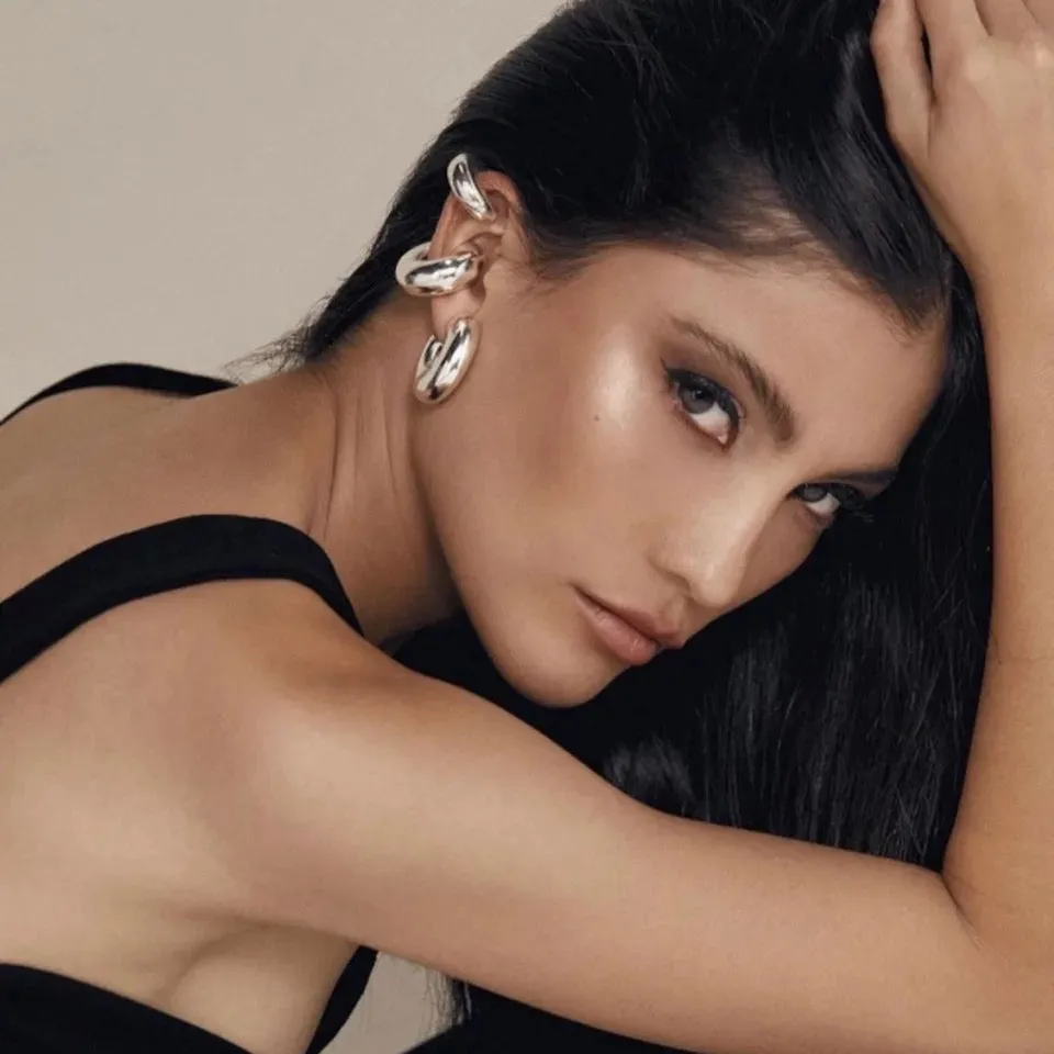 10MM Chunky Mini Hoop Earrings