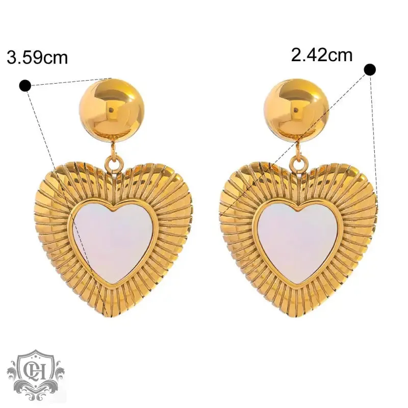 18K gold exquisite and fashionable peach heart inlaid gemstone with ribbed design earrings
