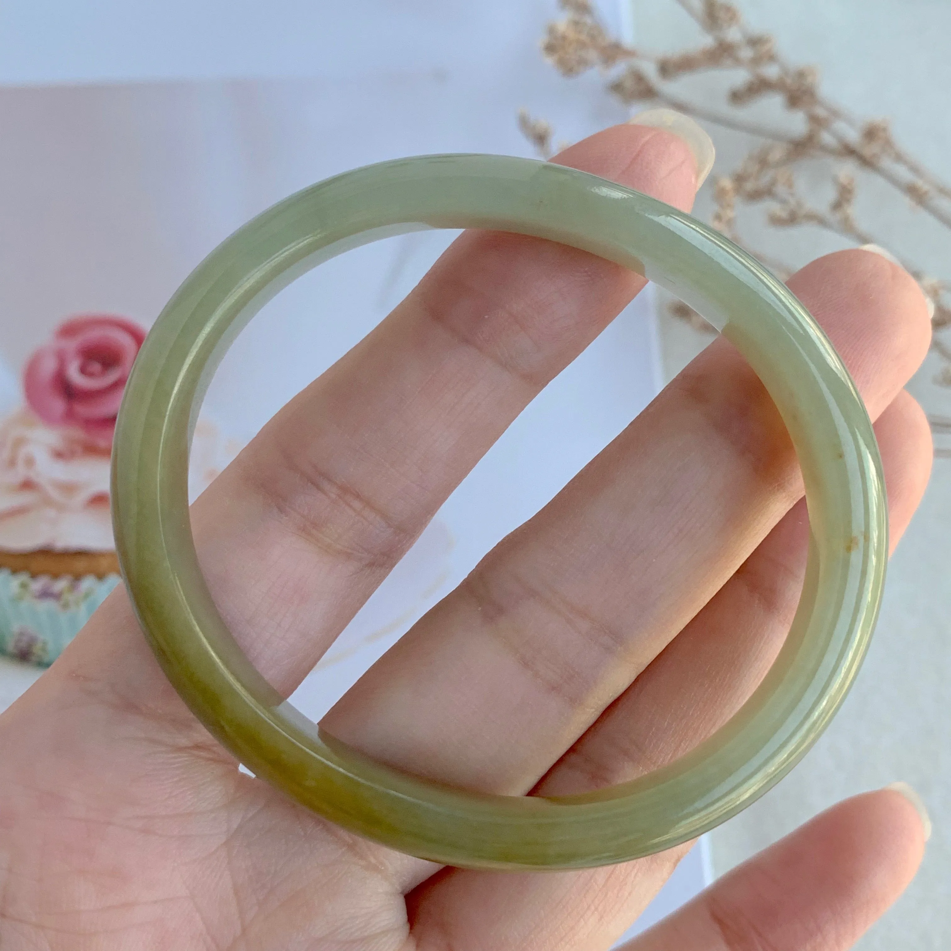 51.7mm A-Grade Jadeite Yellow And Green Modern Oval Bangle No.330001