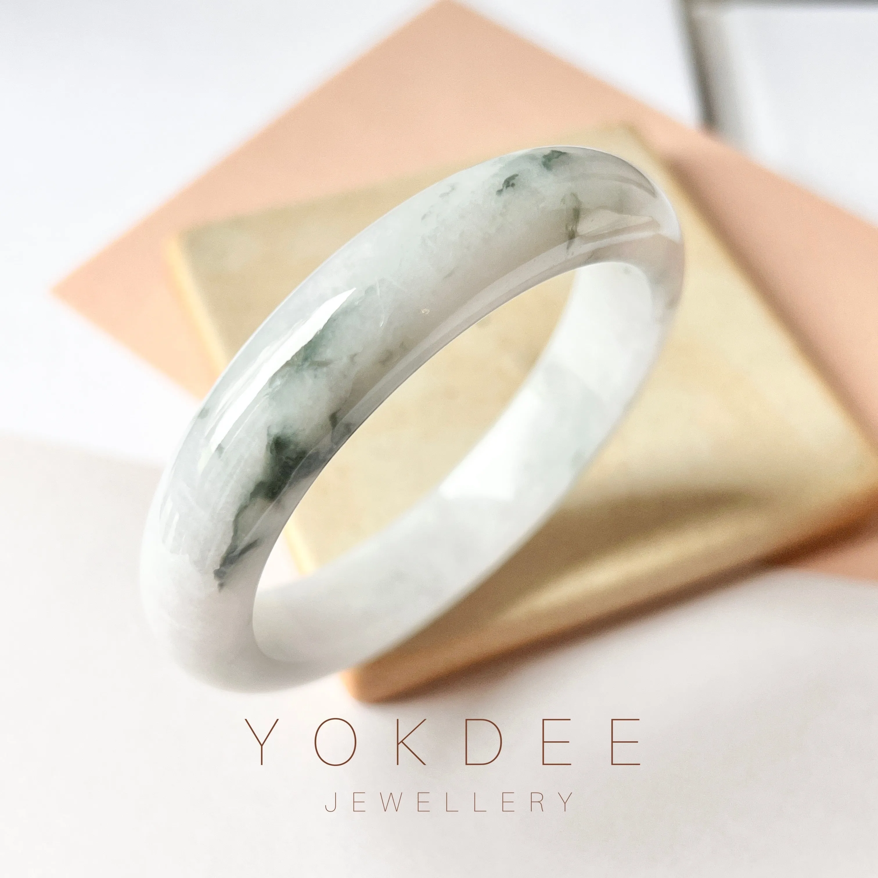 53.2 mm A-Grade Natural Lavender Bluish Green Floral Jadeite Modern Round Bangle No.151983