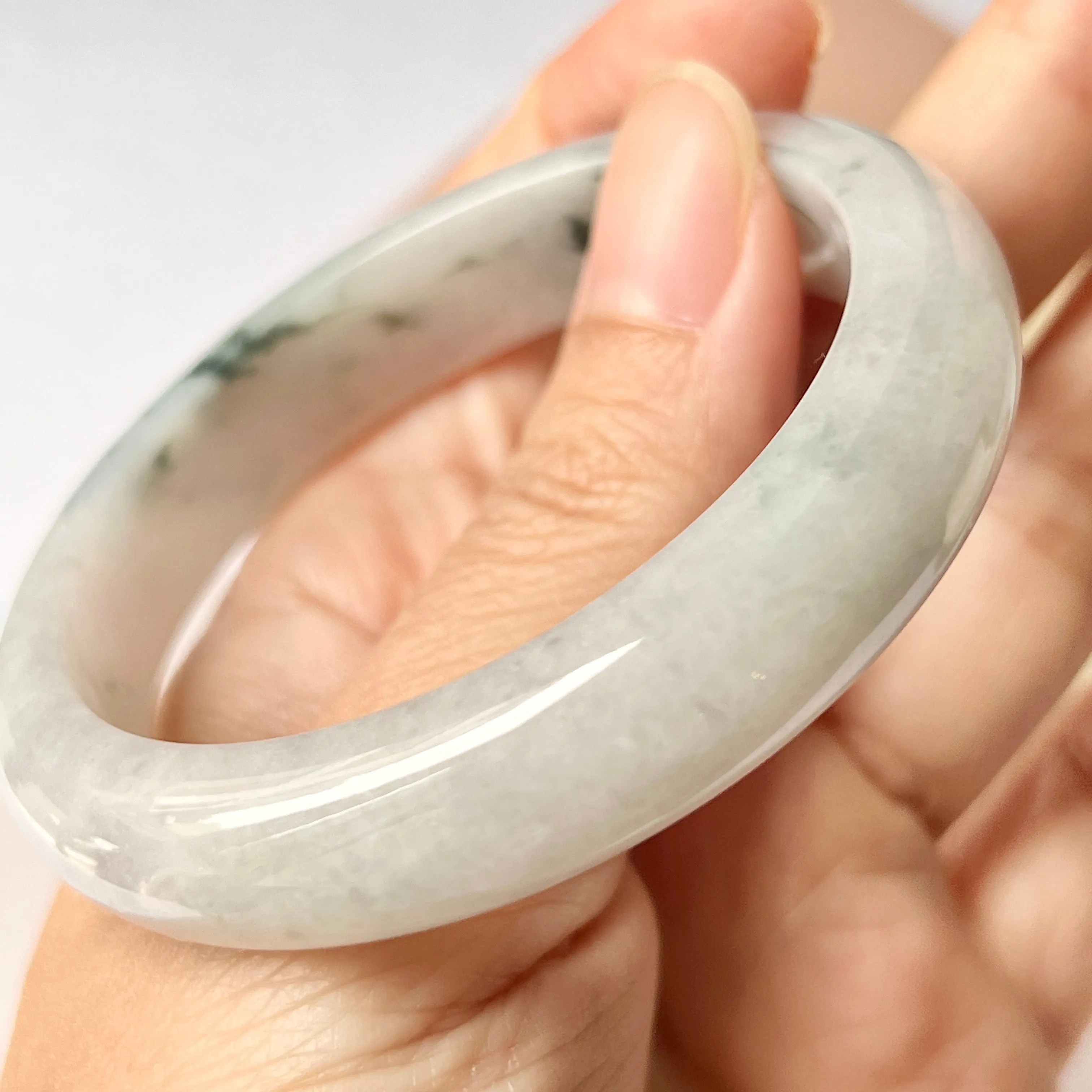 53.2 mm A-Grade Natural Lavender Bluish Green Floral Jadeite Modern Round Bangle No.151983