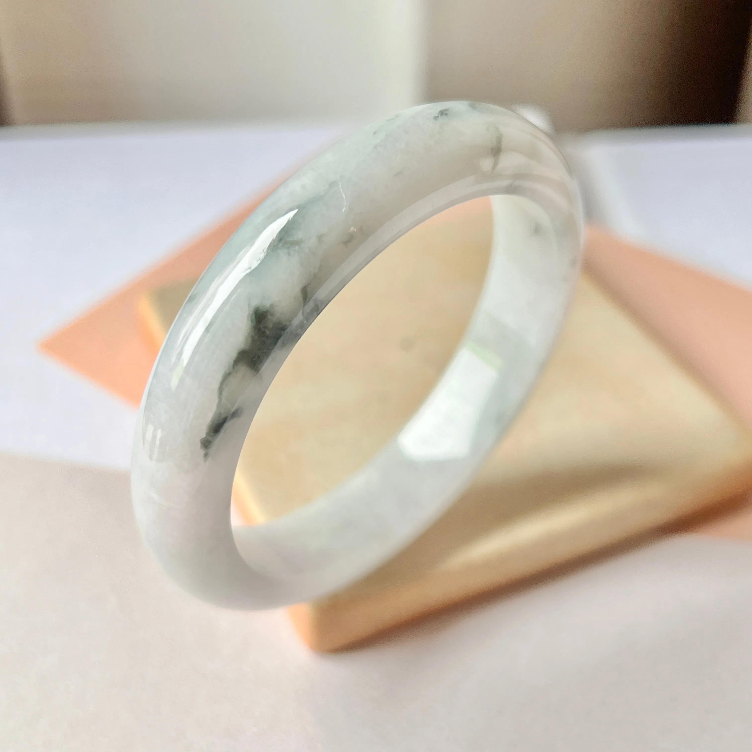 53.2 mm A-Grade Natural Lavender Bluish Green Floral Jadeite Modern Round Bangle No.151983