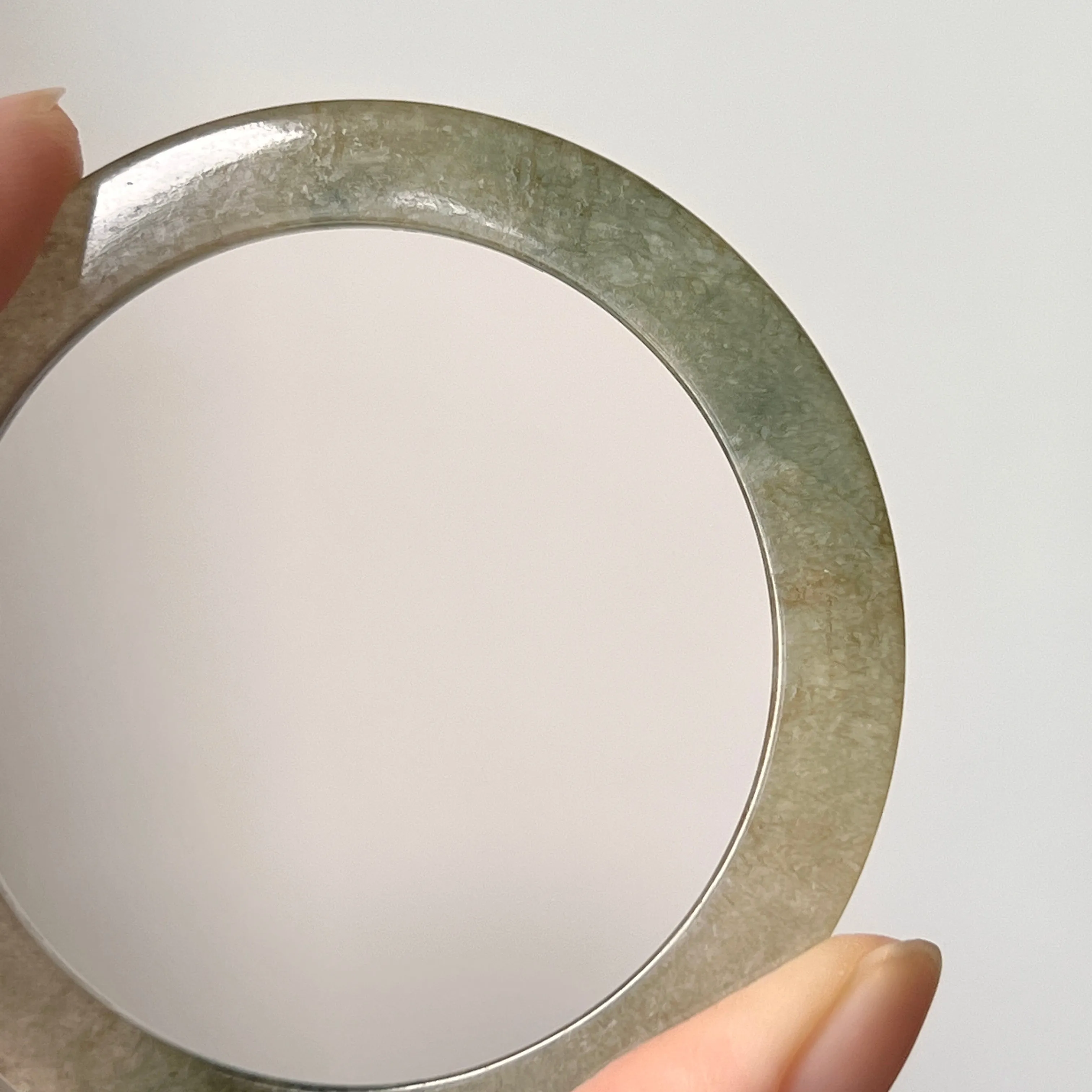 55mm A-Grade Natural Yellowish Green Jadeite Modern Round Bangle No. 152017