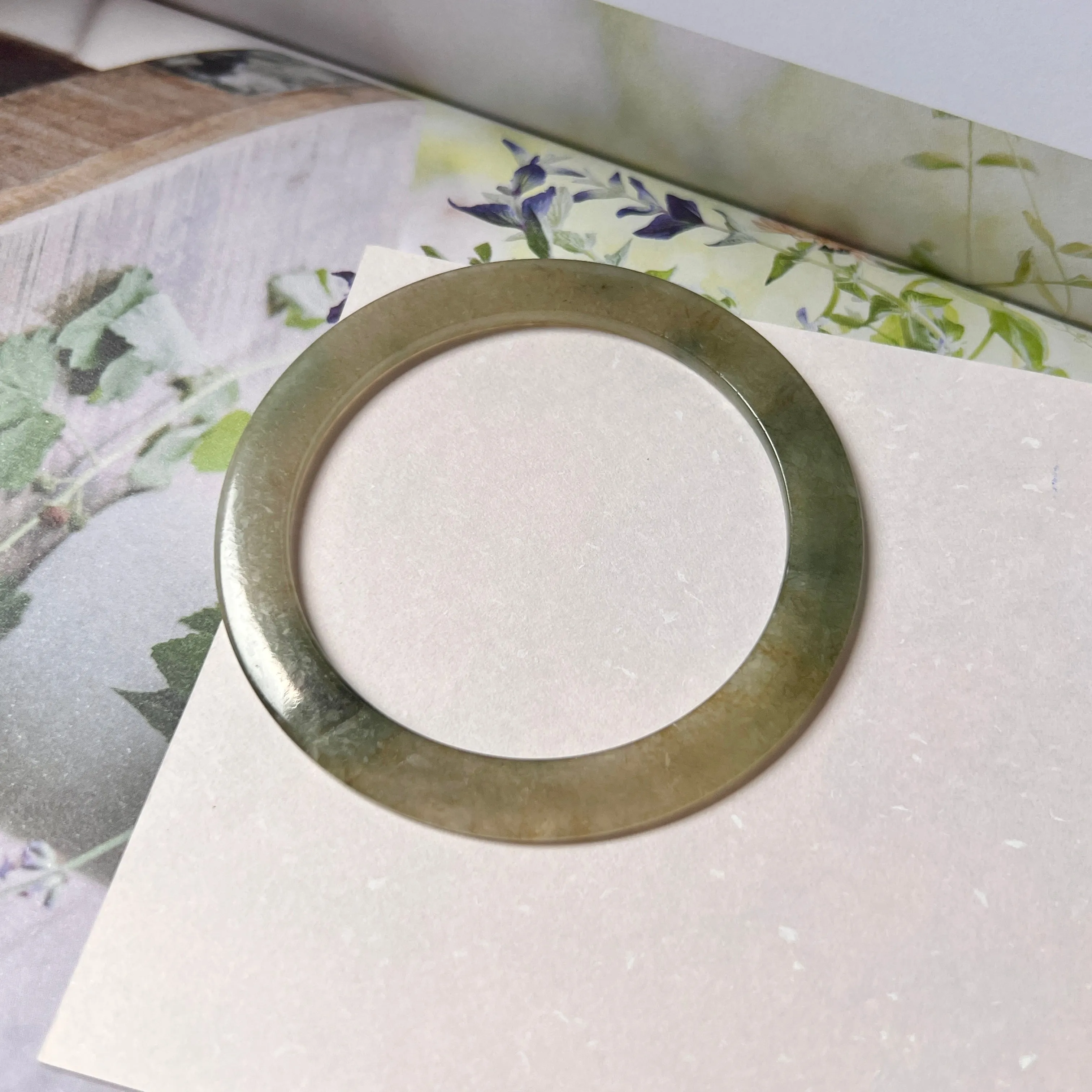 55mm A-Grade Natural Yellowish Green Jadeite Modern Round Bangle No. 152017