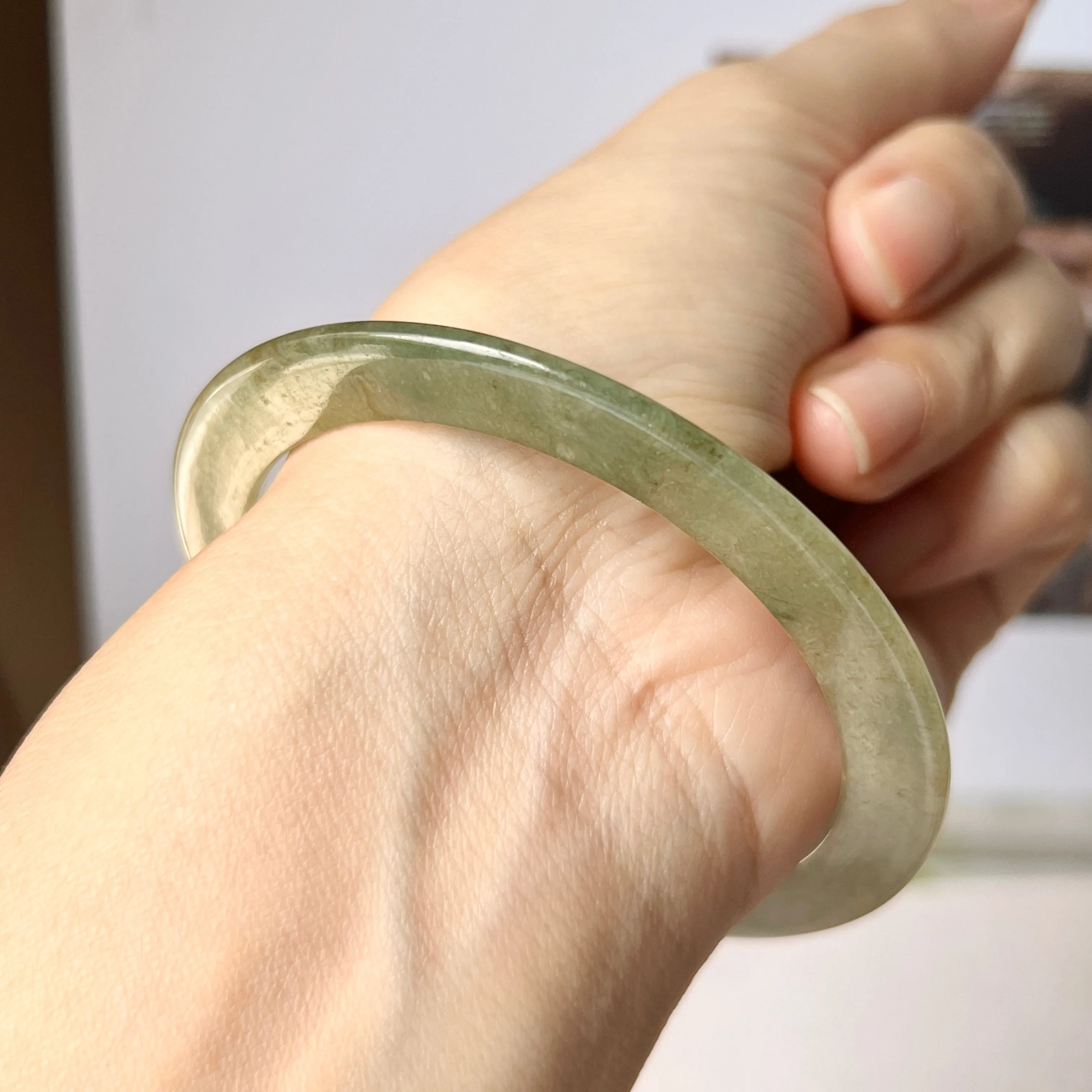55mm A-Grade Natural Yellowish Green Jadeite Modern Round Bangle No. 152017