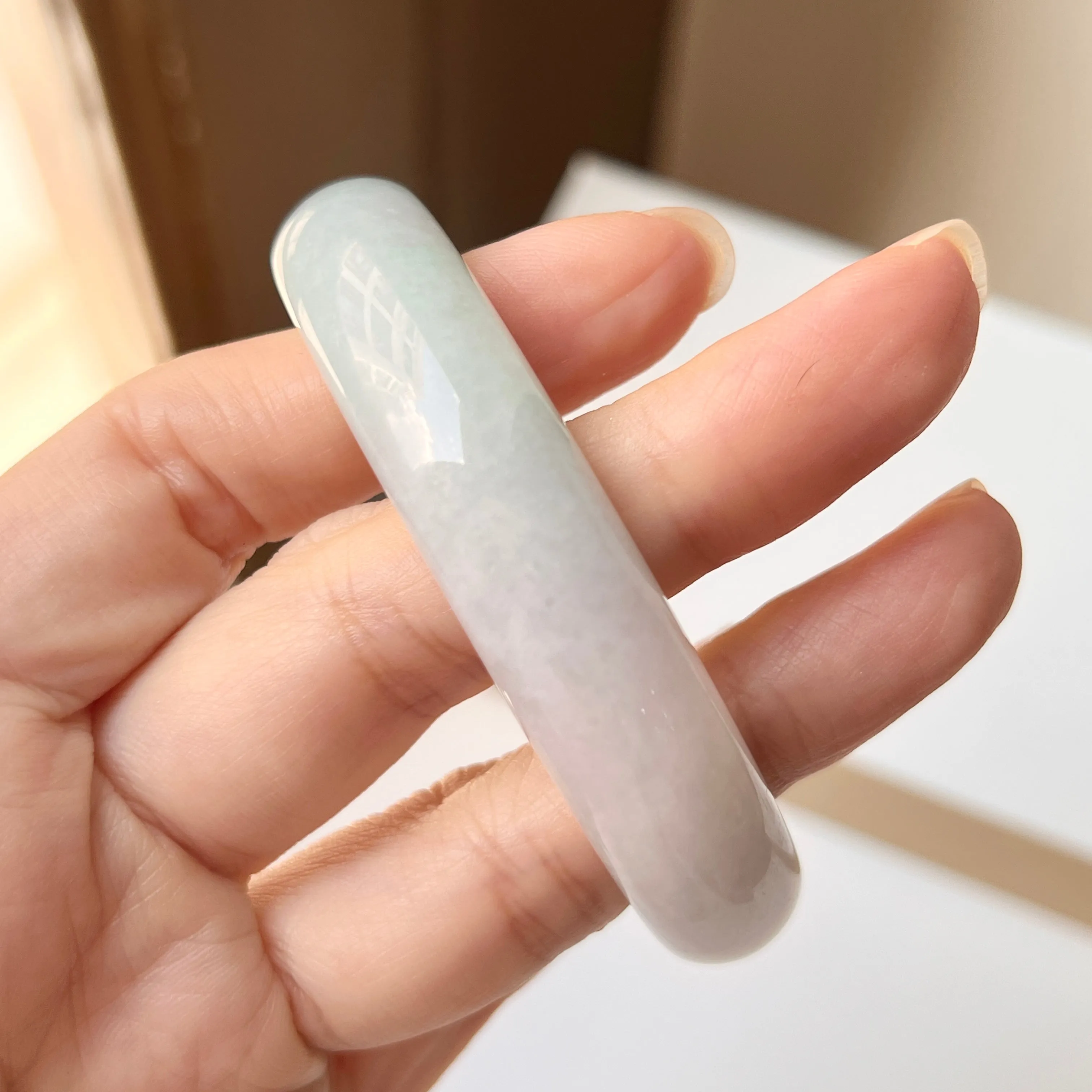 56mm A-Grade Natural Lavender Green Jadeite Modern Round Bangle No.151999