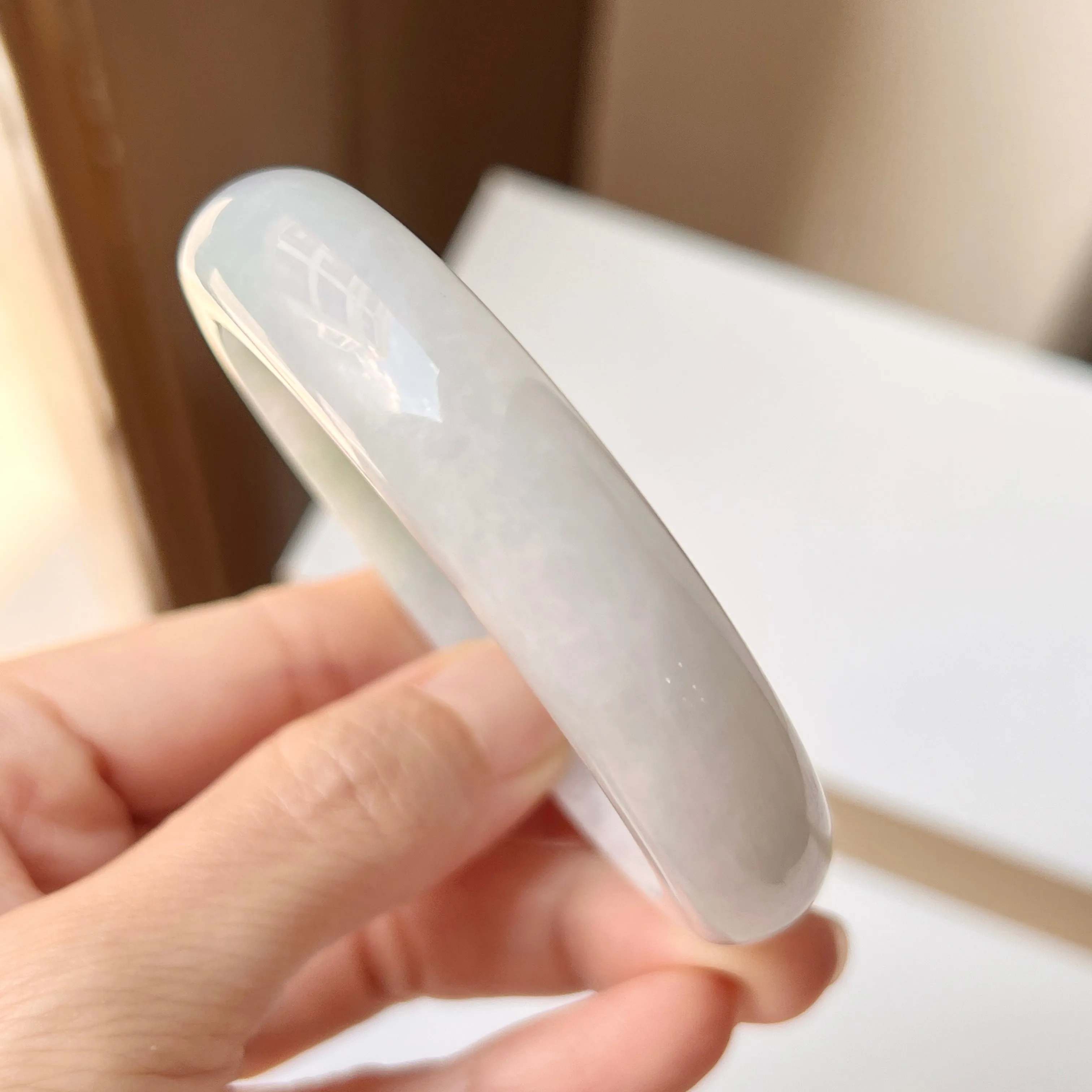 56mm A-Grade Natural Lavender Green Jadeite Modern Round Bangle No.151999