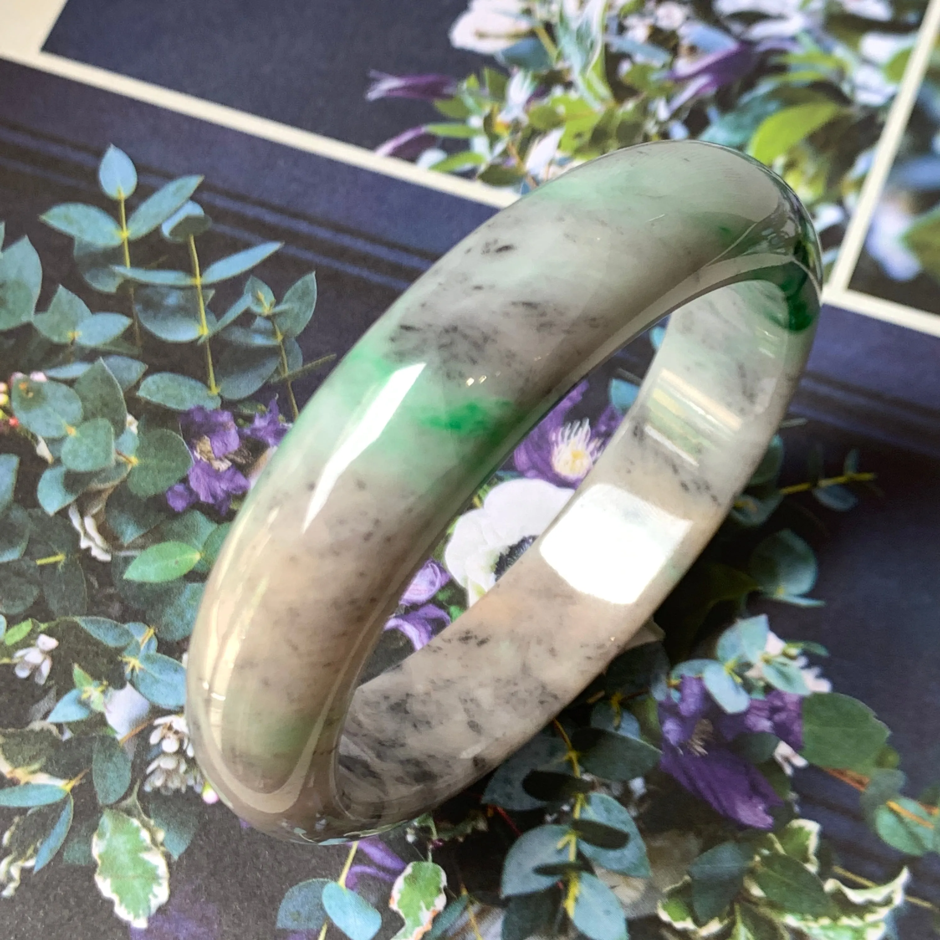 57.7mm A-Grade Natural Tri-Colour Jadeite Modern Round Bangle No.330010