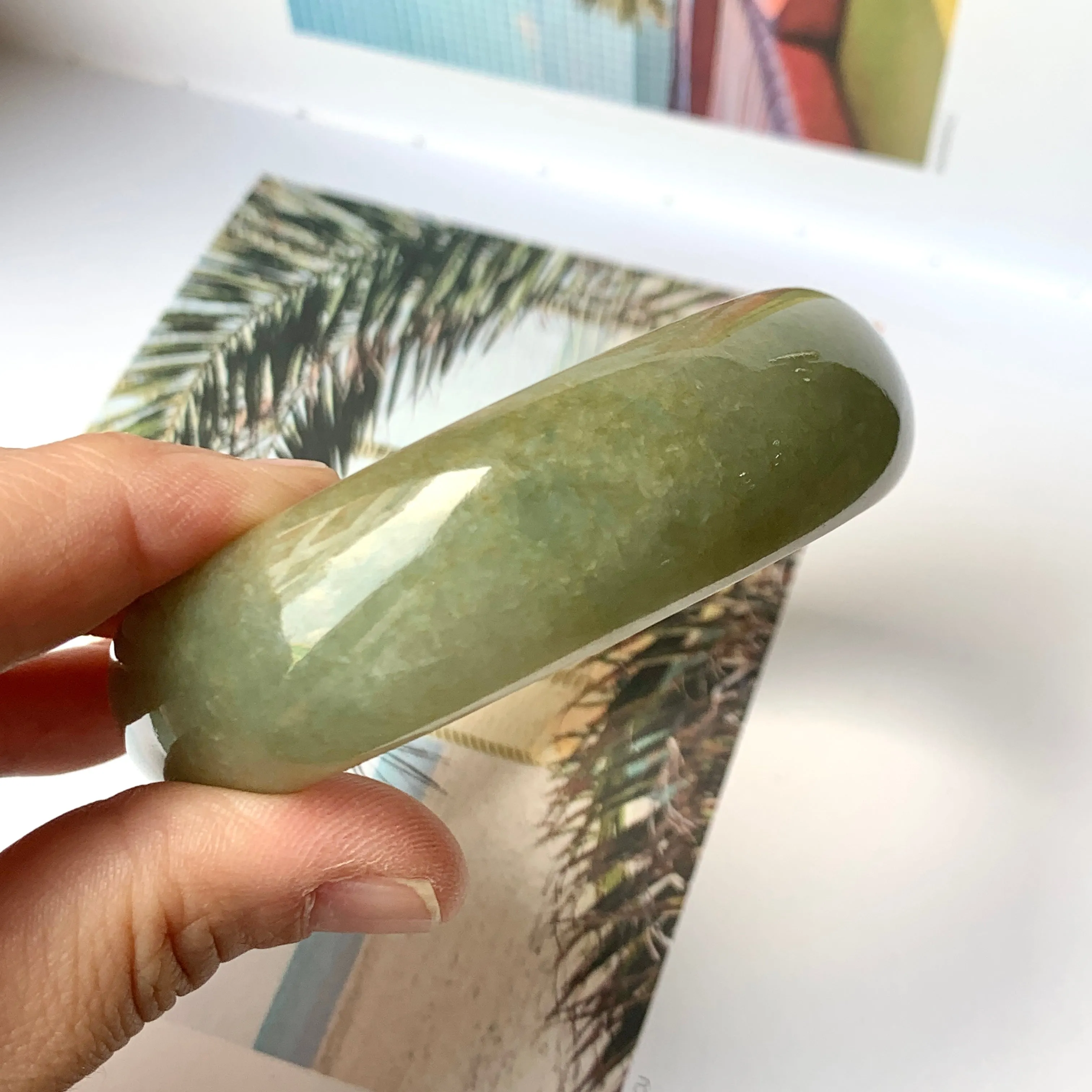 58mm A-Grade Natural Yellowish Green Jadeite Modern Round Bangle No.151101
