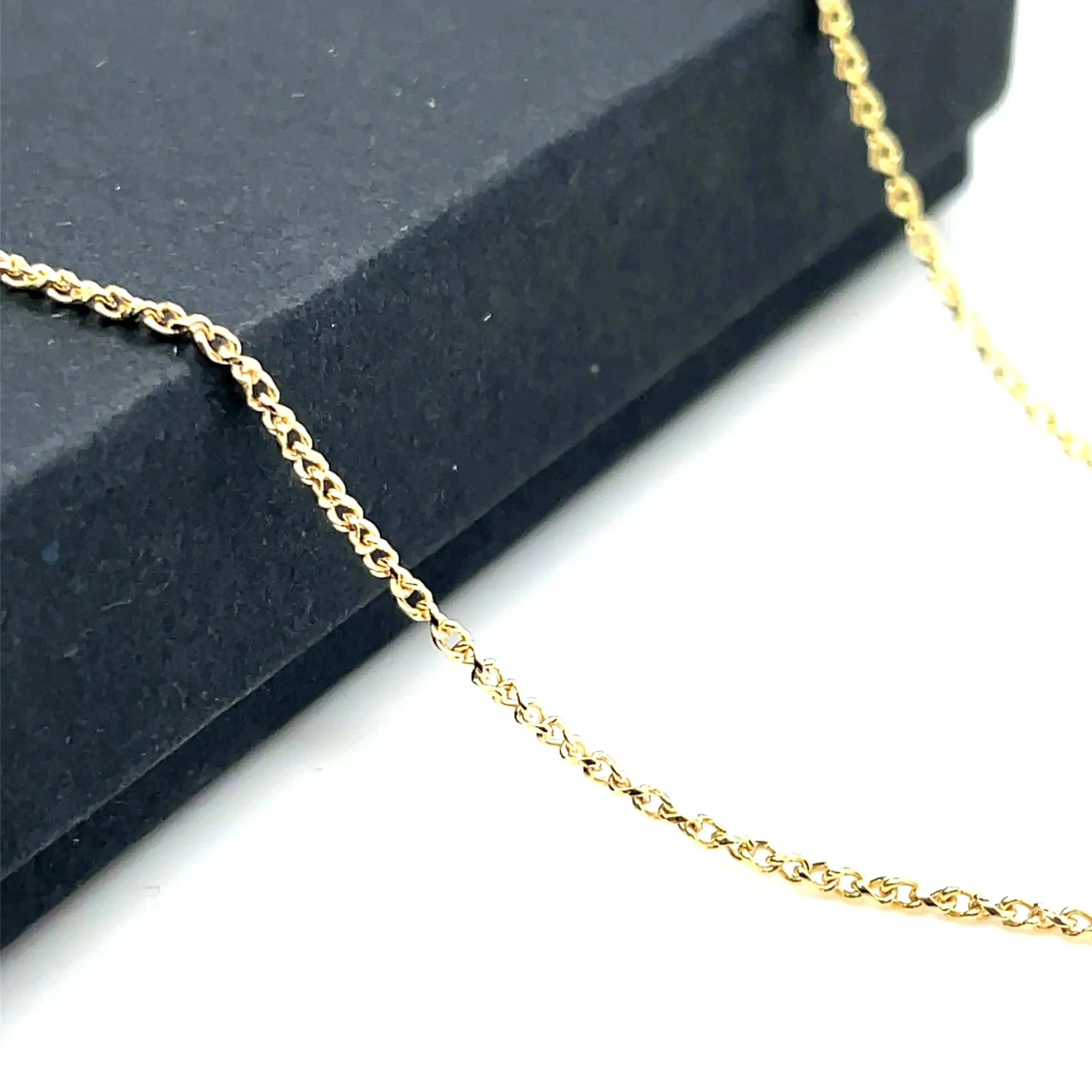 9ct Gold Single Link Diamond Cut Wheat Chain - 1mm | Shop Online Sarraf Jewellers UK