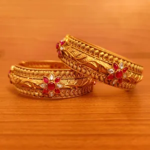 ANTIQUE GOLD LOOK RUBY KUNDAN LOOK OPENABLE BANGLES