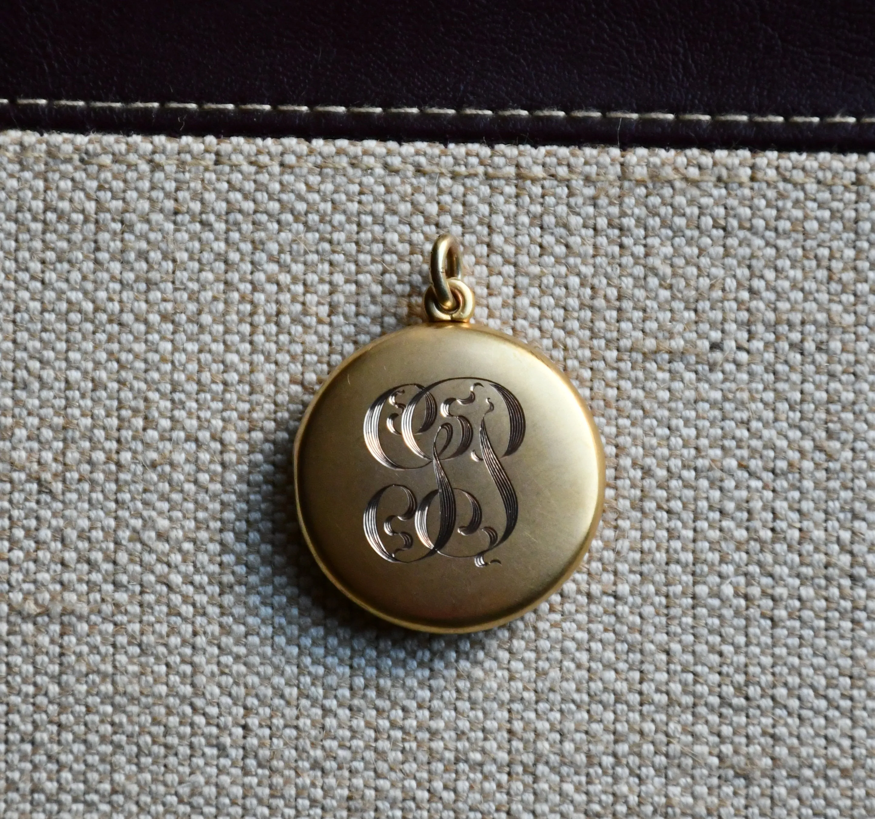 Antique Victorian 10K Solid Gold Round Photo Locket, Monogram GP, Personalized Pendant, Gift for Her