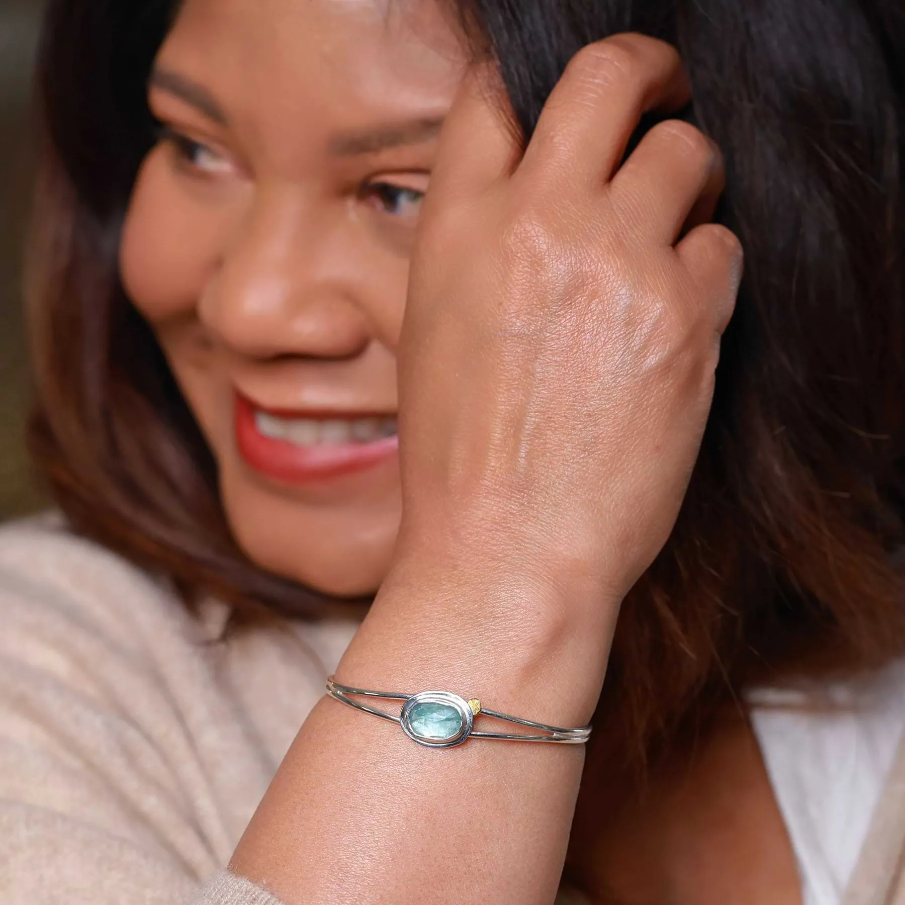 Aozora - Sterling Silver Bangle Bracelet