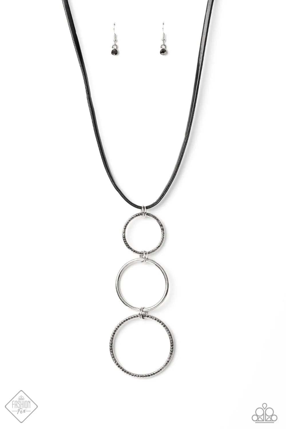 Curvy Couture - Silver Paparazzi Necklace