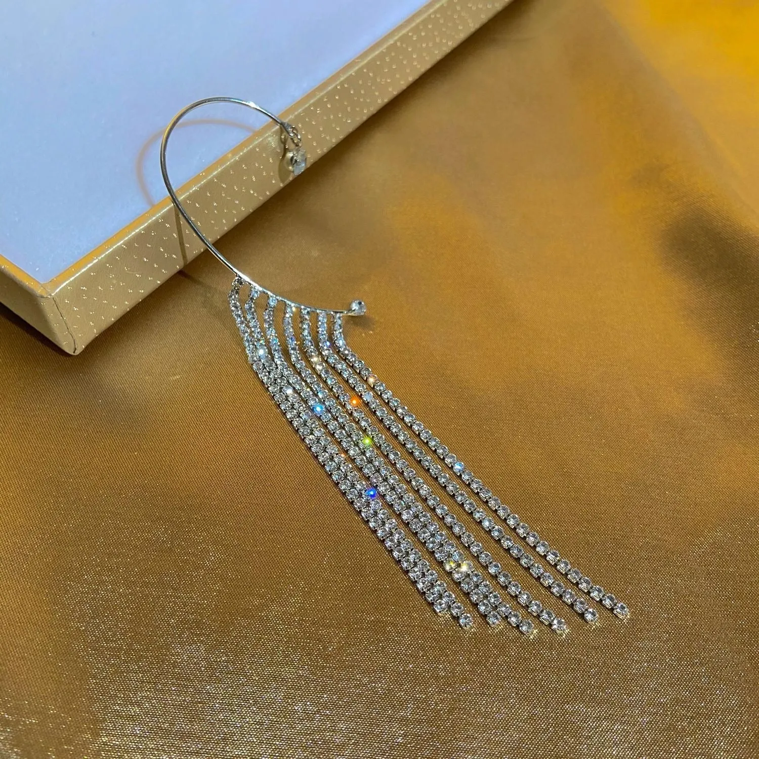 Dangling Faux Stone Ear Piece