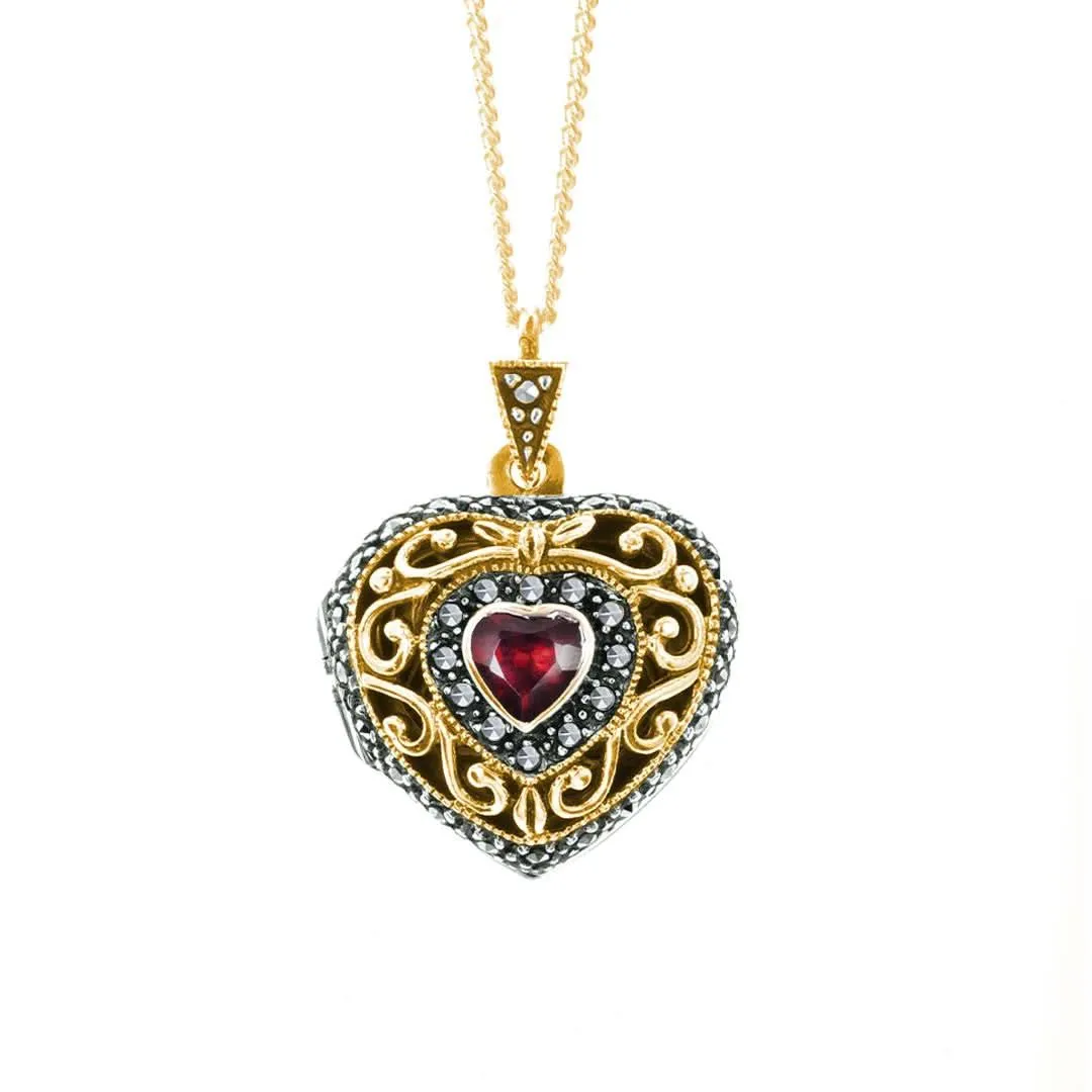 Garnet Vintage Heart Locket | Gold
