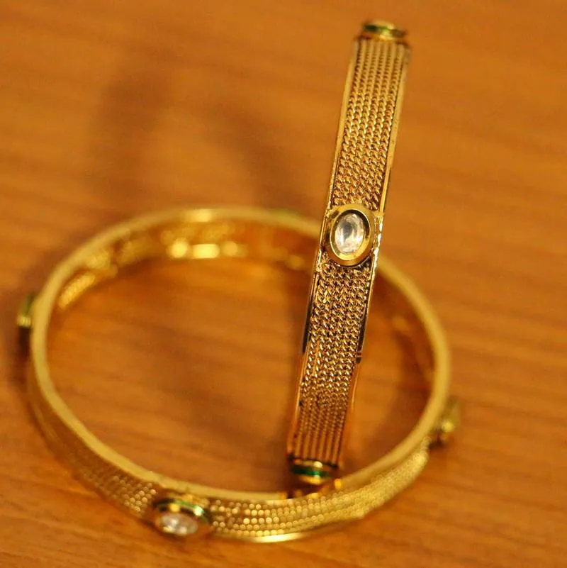 GOLD LOOK KUNDAN POLKI BANGLES