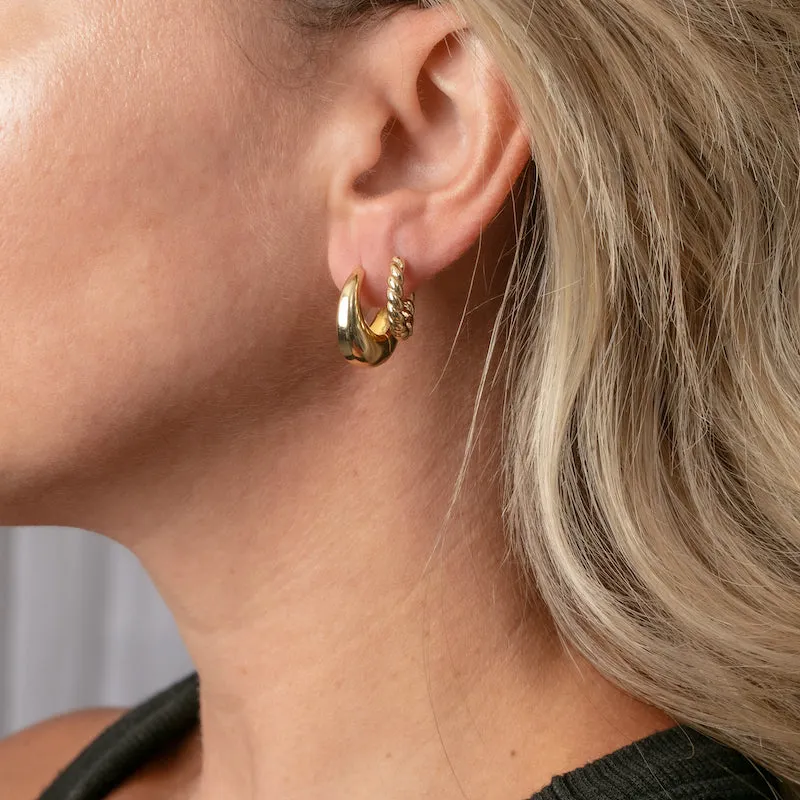 Graceful Teardrop Gold Hoop Earrings