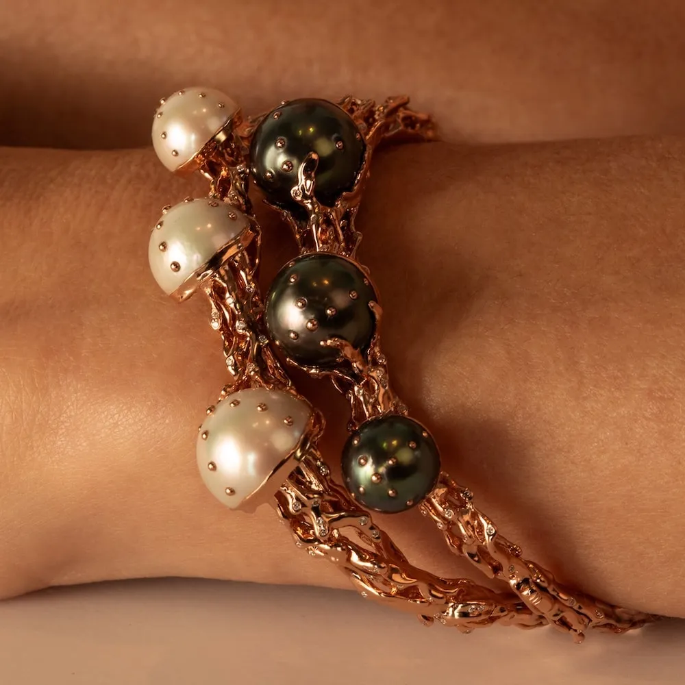 Jellyfish Tahitian Pearls Bangle