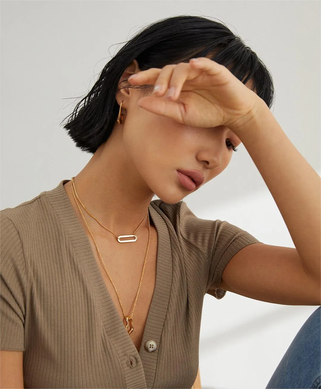 Minimalist Paperclip Pendant Necklace in Gold Vermeil