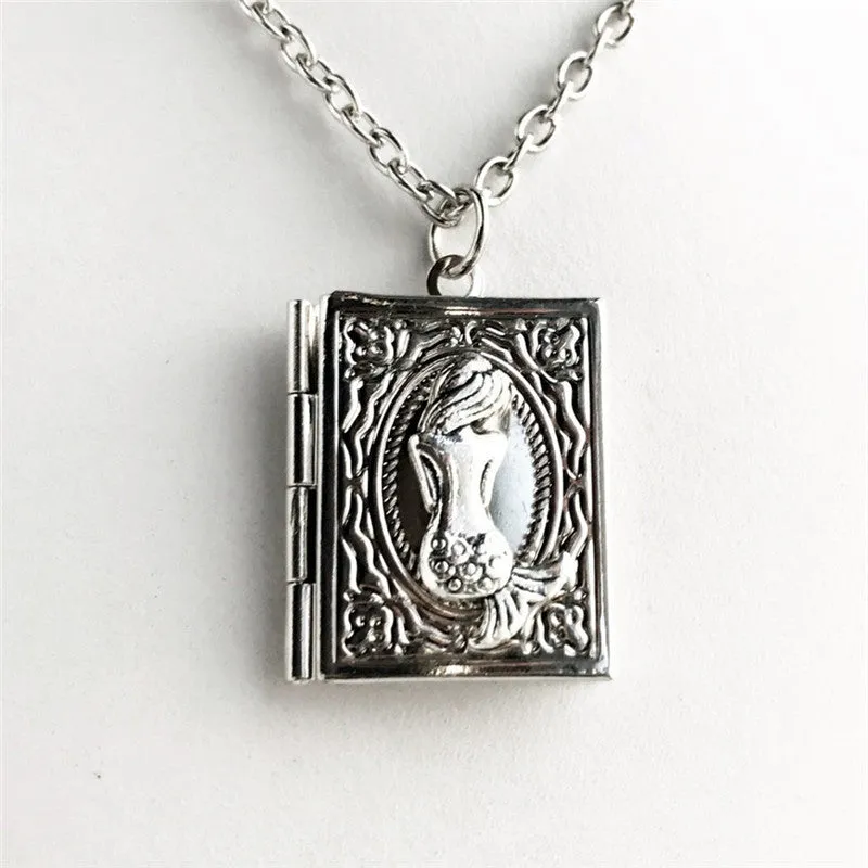 Mystic Guardians Enchanted Locket Collection