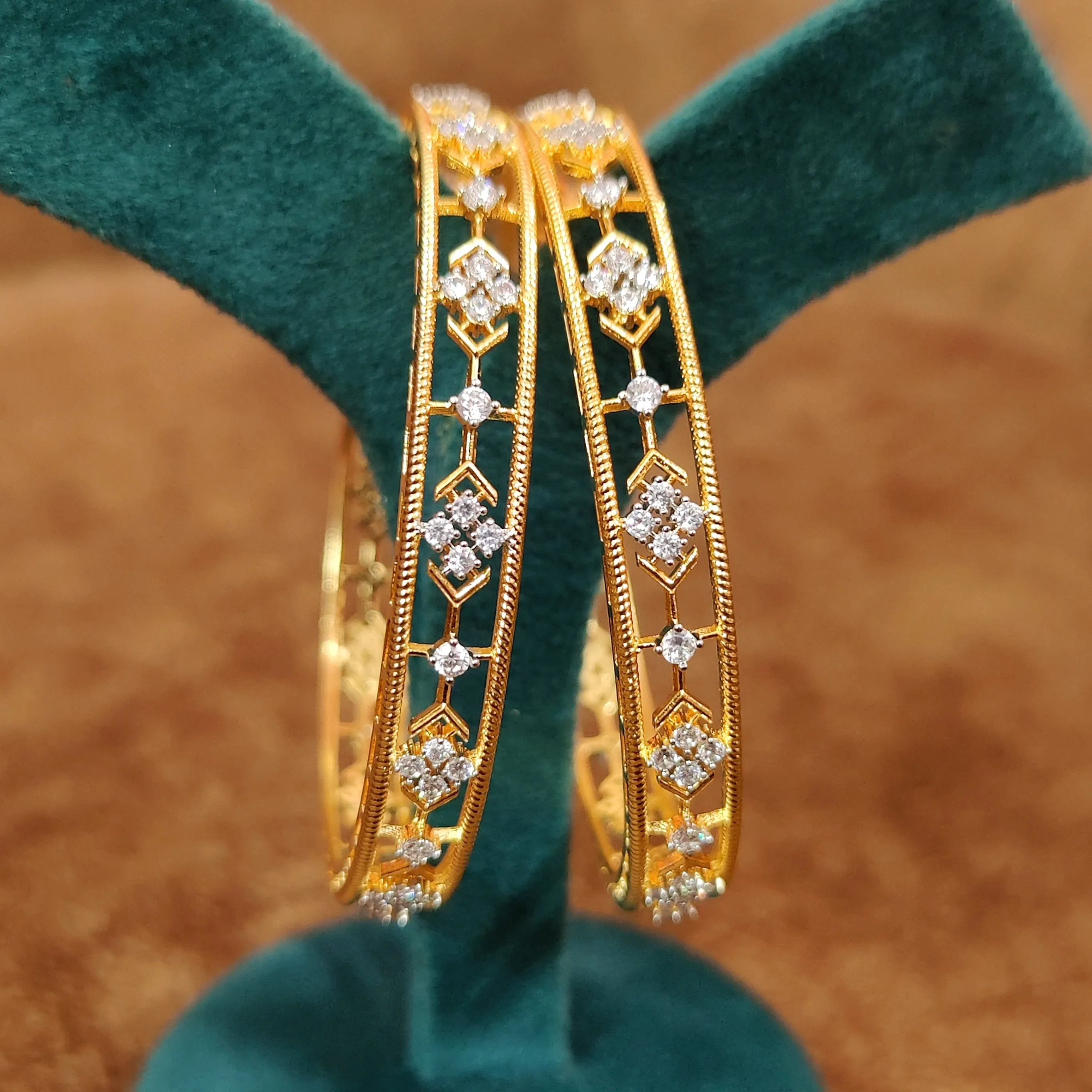 ORIGINAL DIAMOND PATTERN CZ GOLD PLATED BANGLES