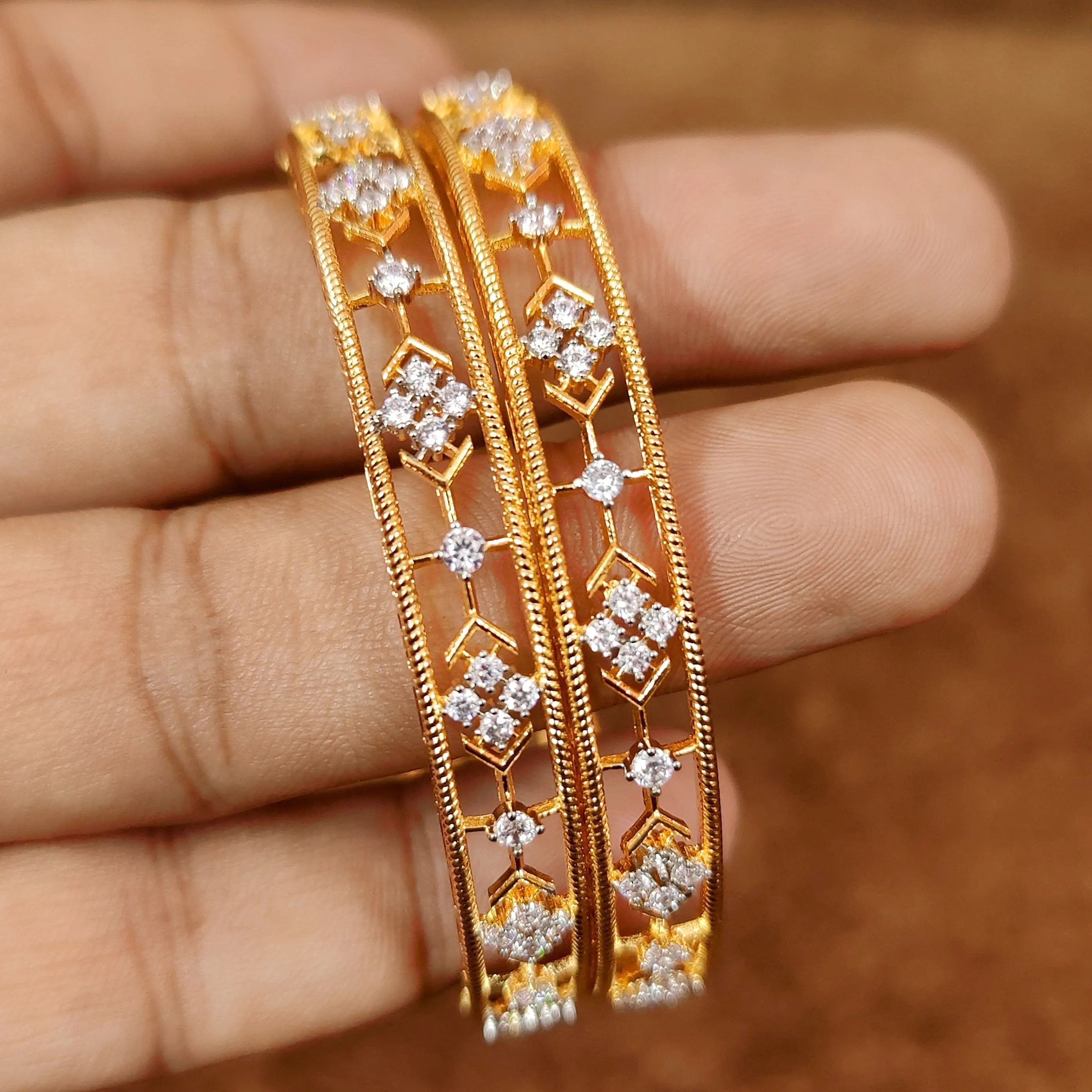 ORIGINAL DIAMOND PATTERN CZ GOLD PLATED BANGLES
