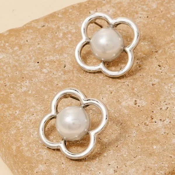Pearl In Clover Stud Earrings