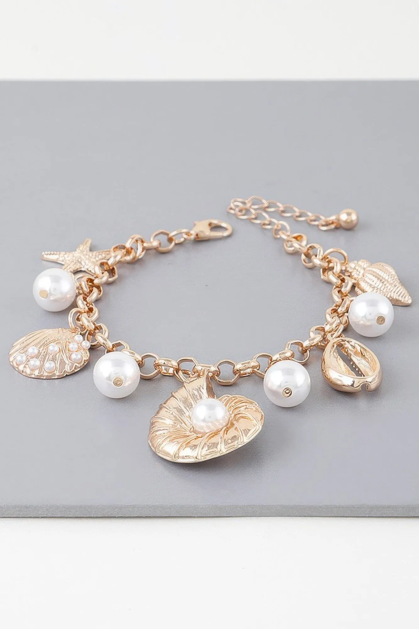 Pearled Sea Jewels Bracelet