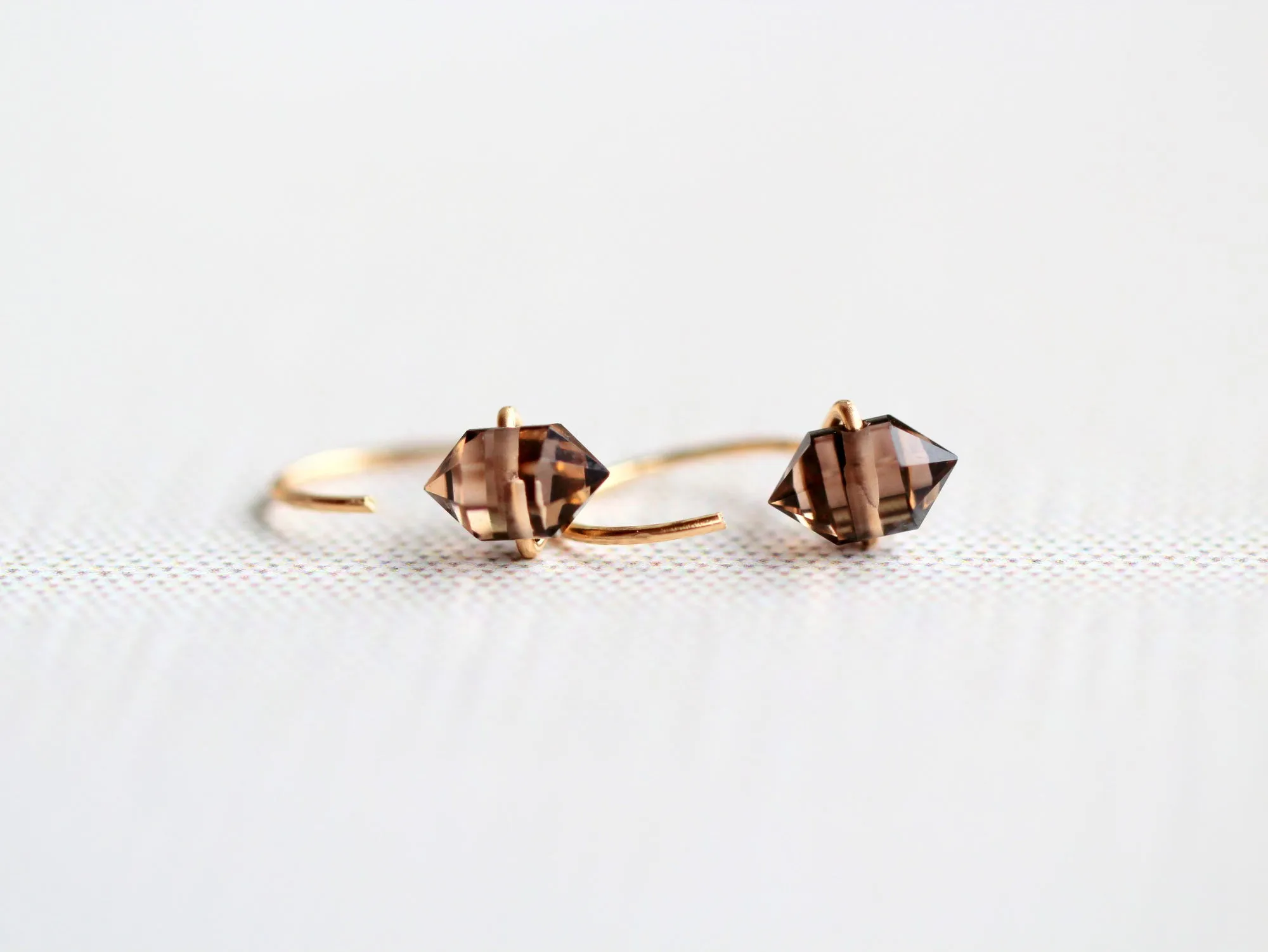 Pike Huggies - Smoky Quartz