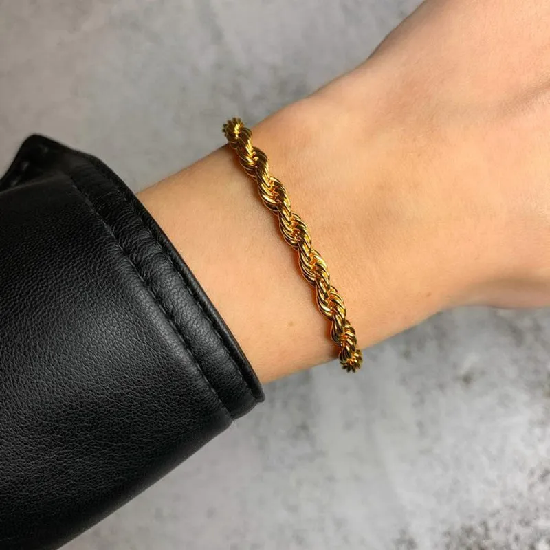 Retro Simple Geometric Twist Chain Hand Jewelry Female
