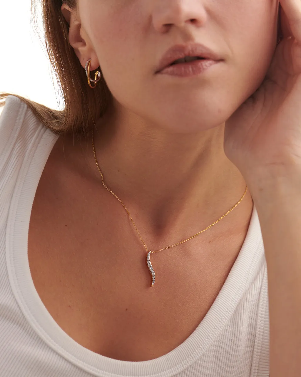 Sleek Diamond Necklace
