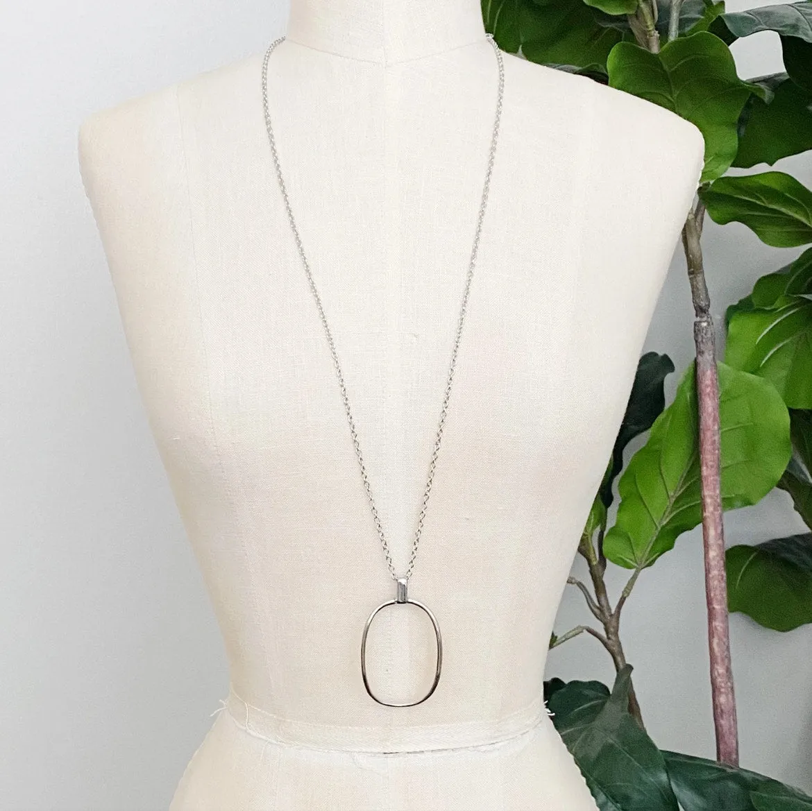 Sleek Oval Long Necklace - 2 Colors!