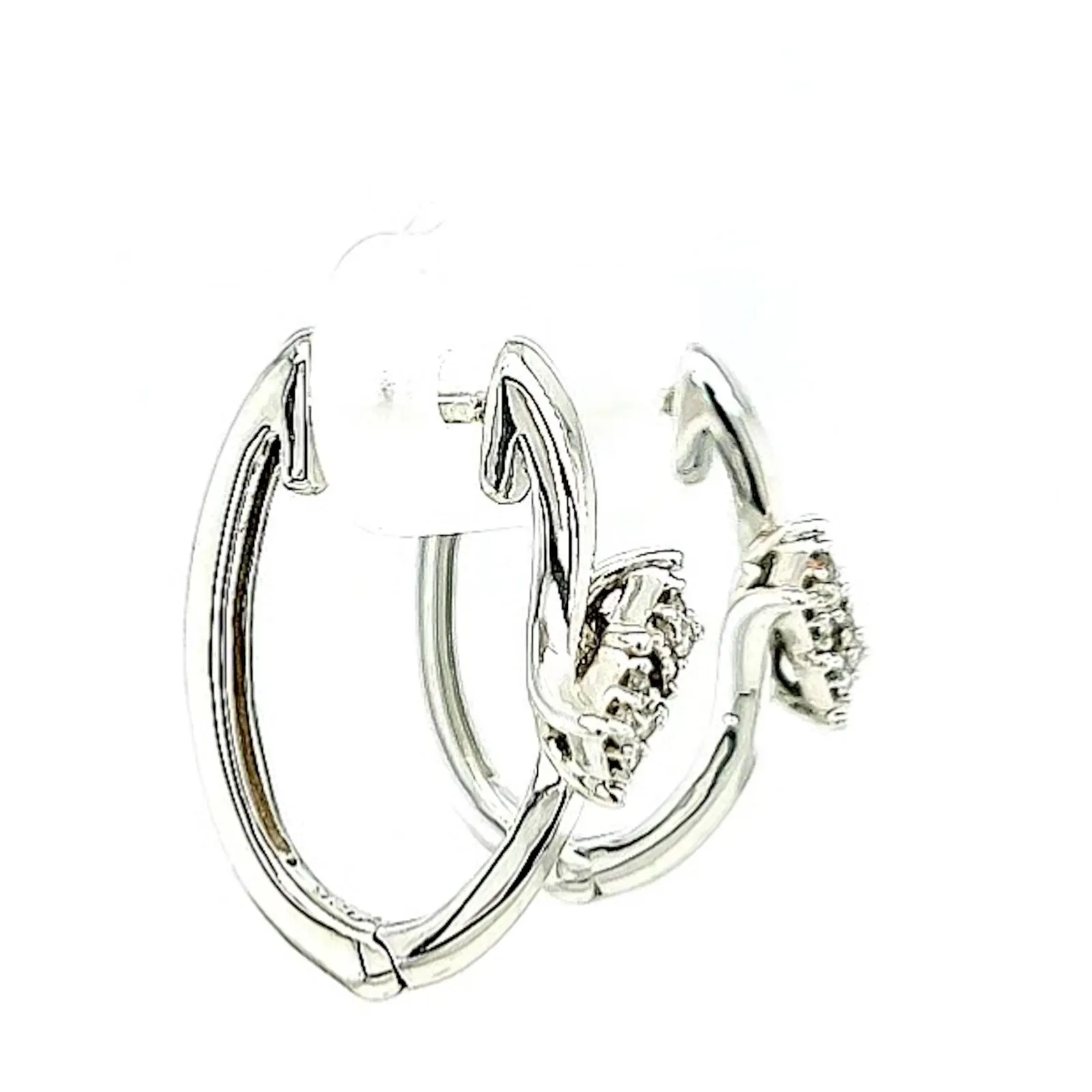 Tango Sterling Silver Round Brilliant Cut with 0.06 Carat tw of Diamonds Hoop Earrings