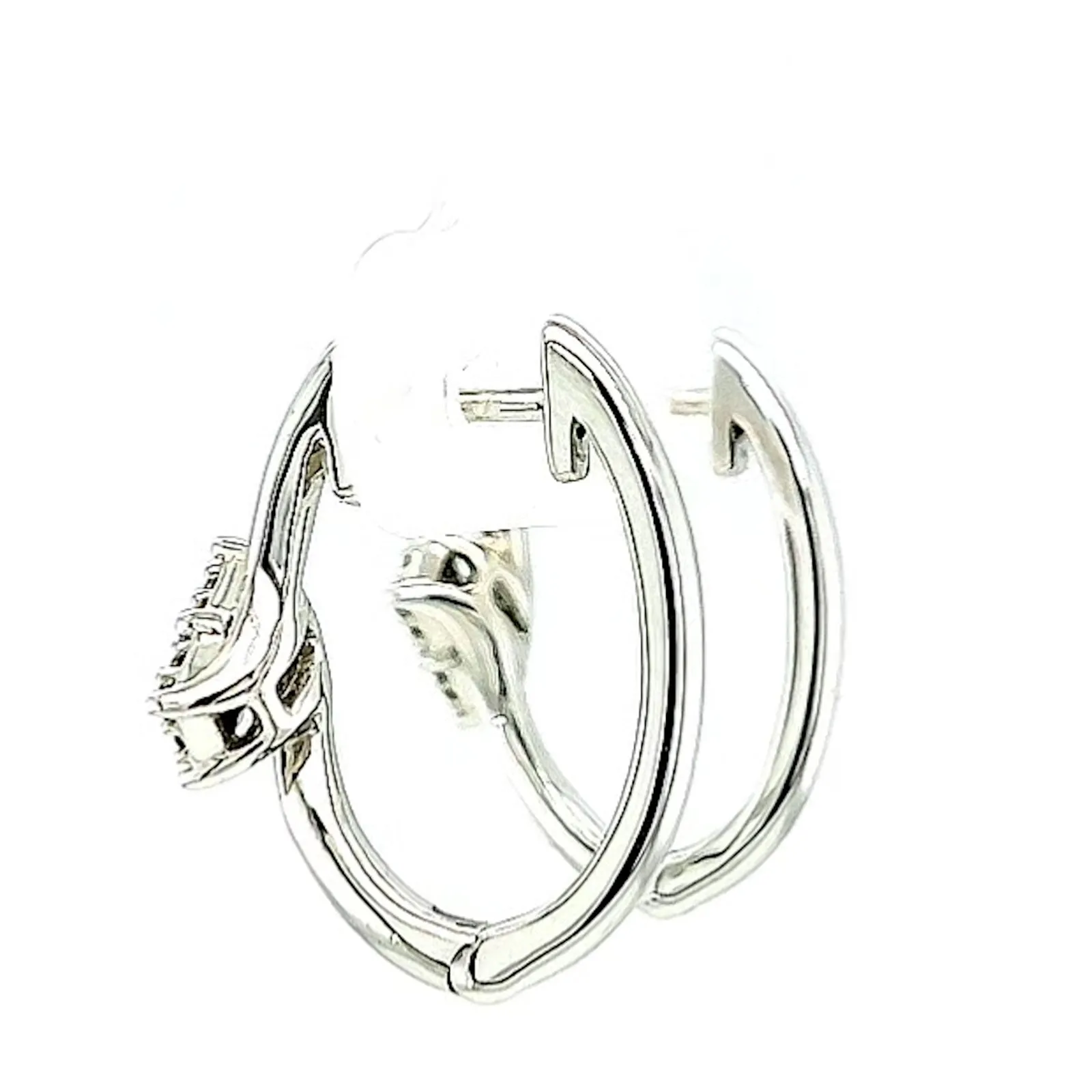 Tango Sterling Silver Round Brilliant Cut with 0.06 Carat tw of Diamonds Hoop Earrings