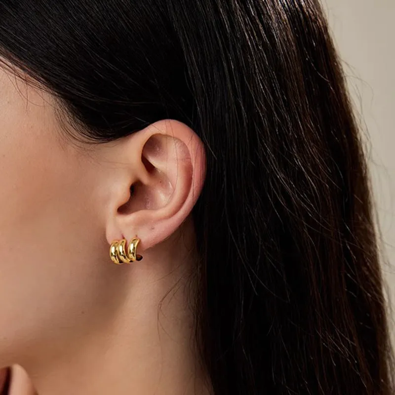 Wholesale Free Matching Three-ring Light Luxury Niche High-end Design Sense C-shaped Fashionable Versatile Stud Earrings