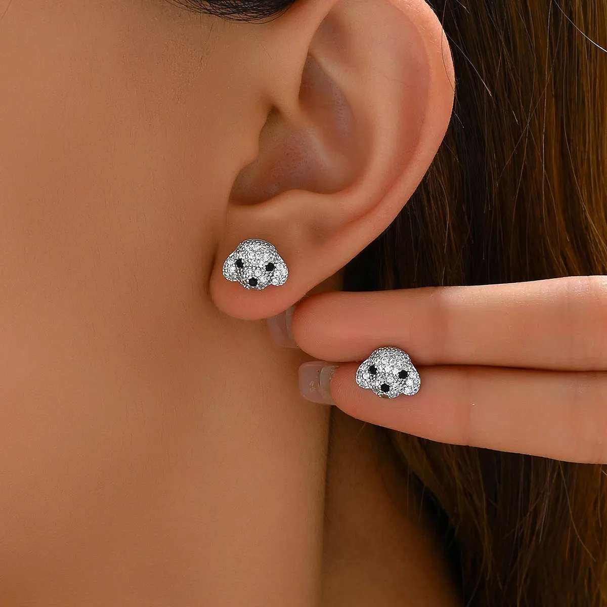 Wholesale Inlaid Zircon Puppy Animal Design Versatile Earrings