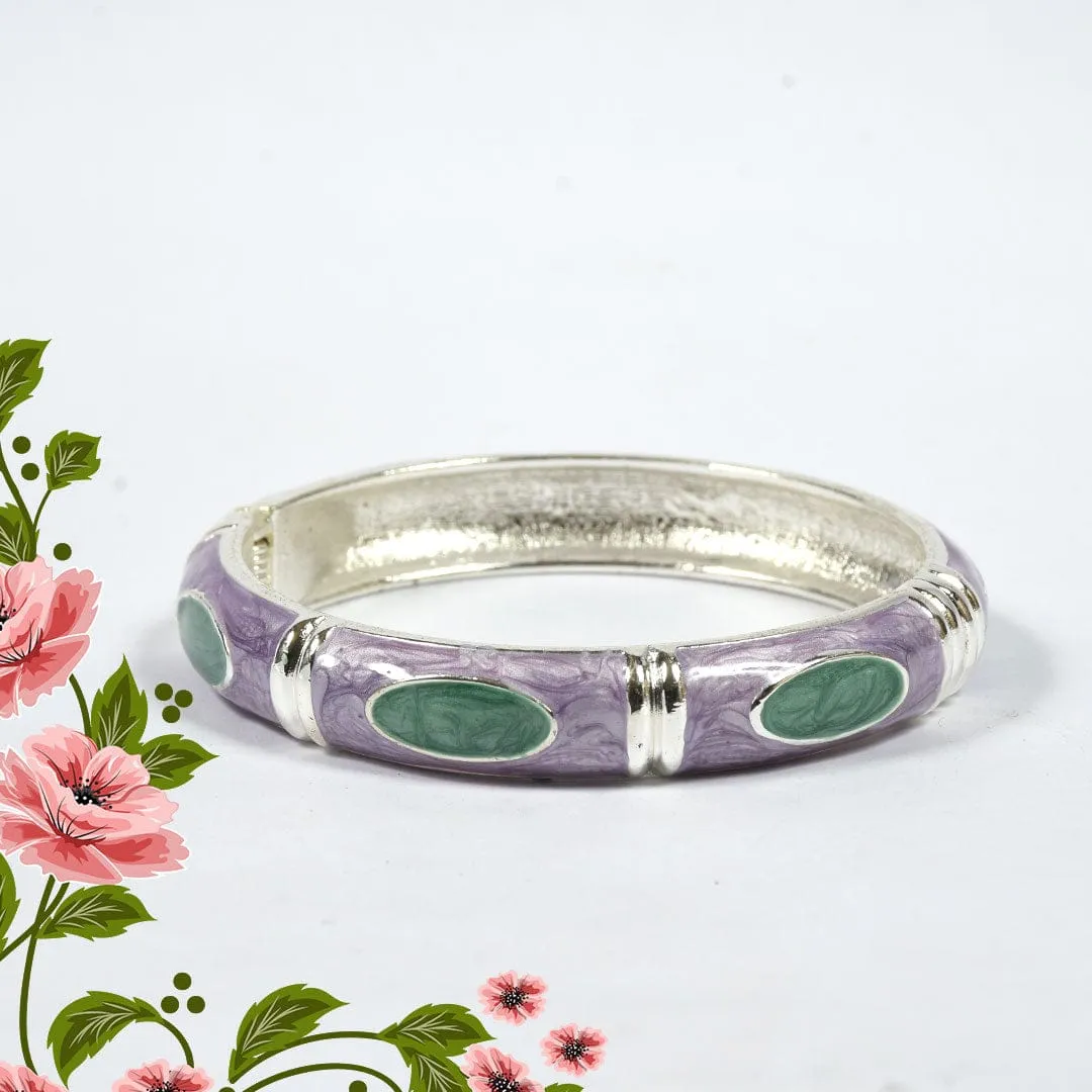 WOMEN MODERN CLUTCH BANGLE